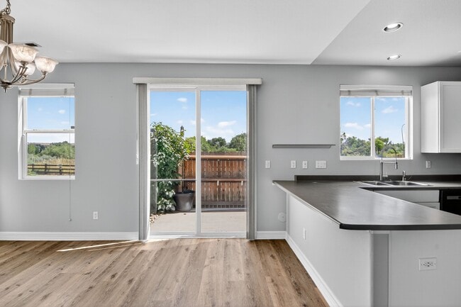 Building Photo - 17381 Waterhouse Cir