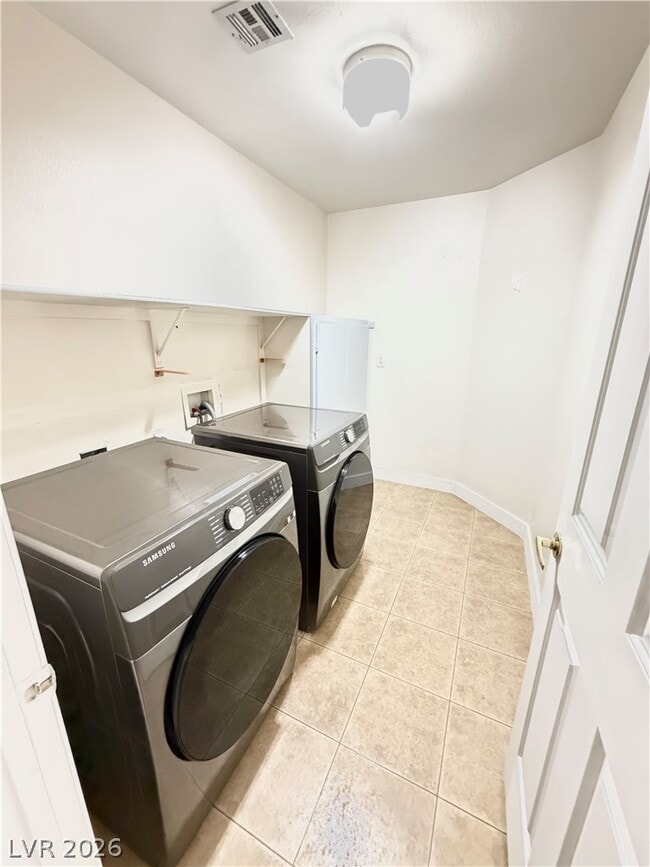 Building Photo - 2763 Chokecherry Ave