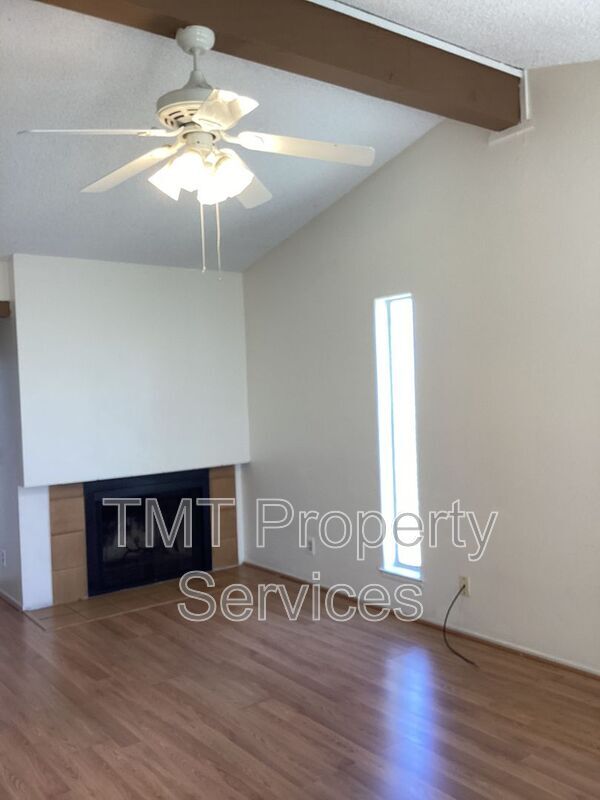 Building Photo - 7847 Orchard Woods Cir
