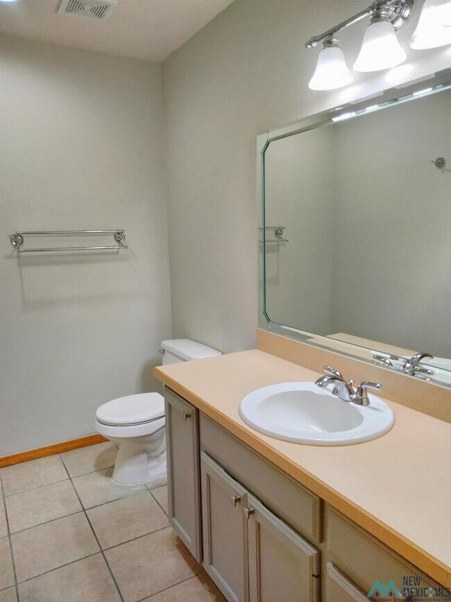 Building Photo - 2301 Reese Dr