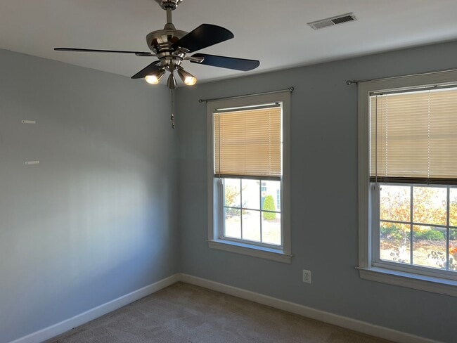 Building Photo - 2904 Marley Ln