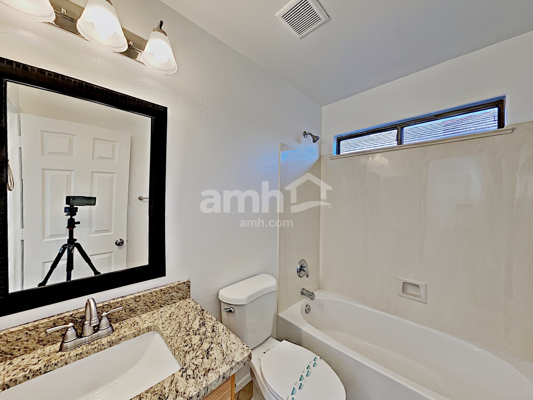 Building Photo - 1920 S 85th Ln