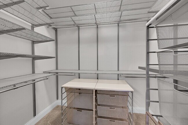 Building Photo - $1,995.00 - 2 Bedrooms, 2 Bathroom, Condo ...