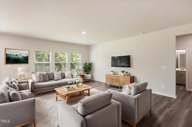 Building Photo - 937 Avonmore Dr