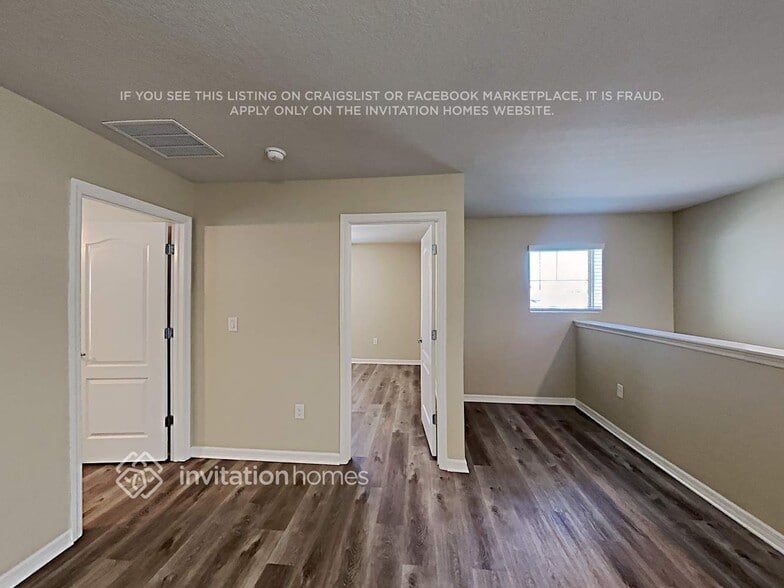 Building Photo - 7603 Pool Compass Loop