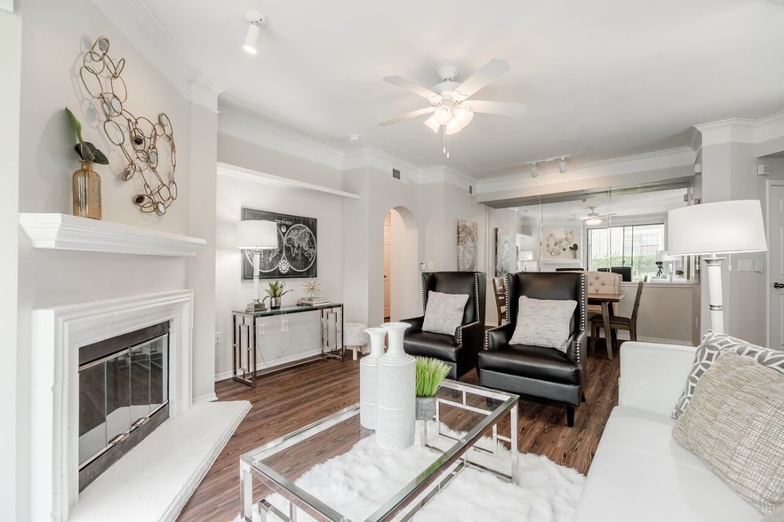 Interior Photo - Prestonwood Hills
