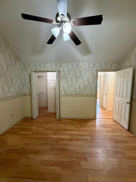 Building Photo - 4213 New Towne Dr