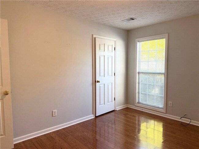 Building Photo - 2830 White Blossom Ln