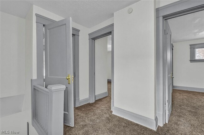 Building Photo - 3341 E 145th St
