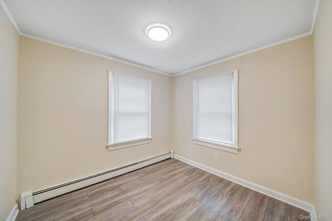 Building Photo - 120 Lookout Dr