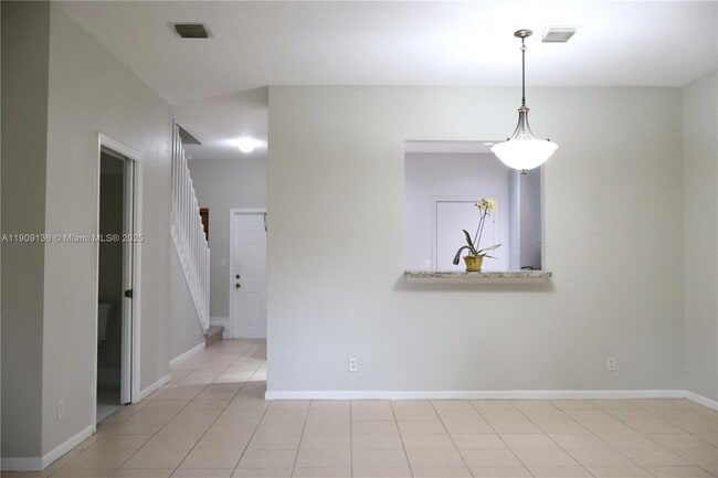 Building Photo - 5489 NW 90th Ave