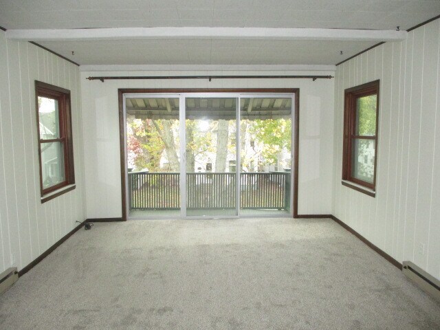 Building Photo - 1107 State St