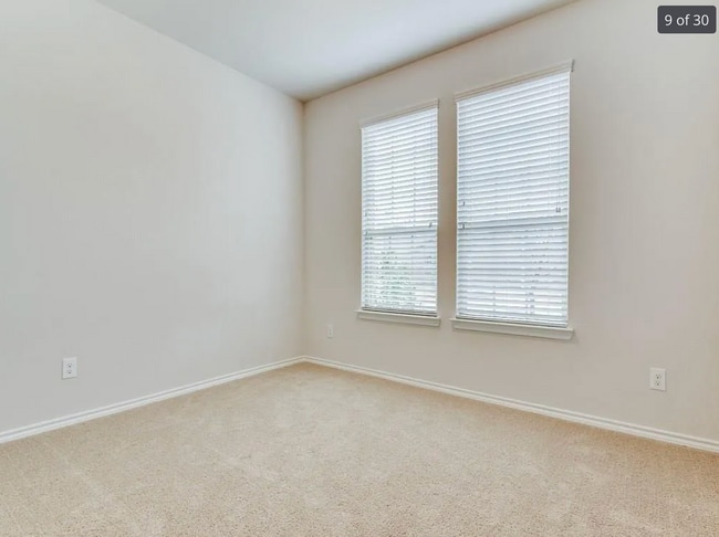 Building Photo - 15720 Prairie Grass Ln