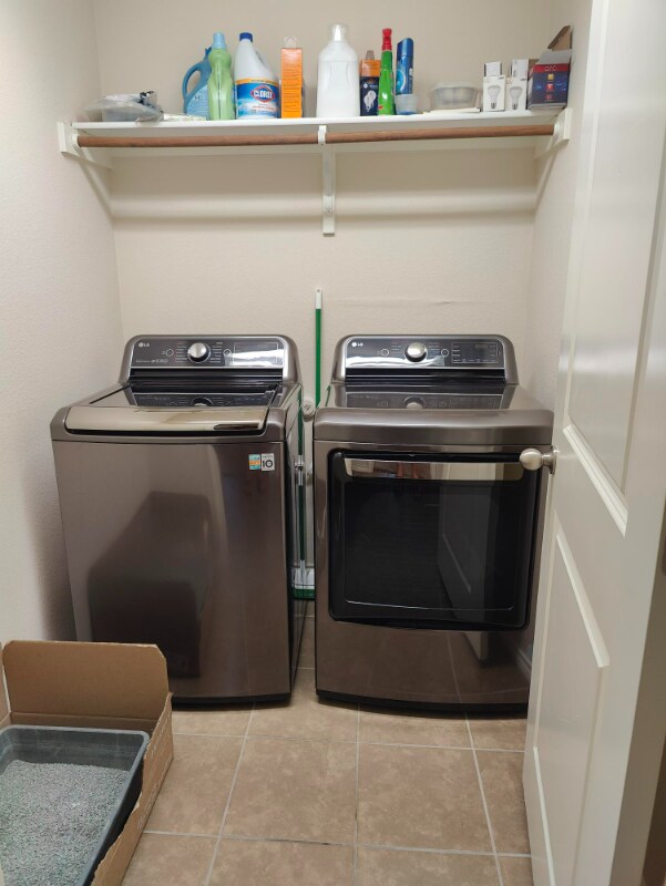 Building Photo - 528 S Brook Dr