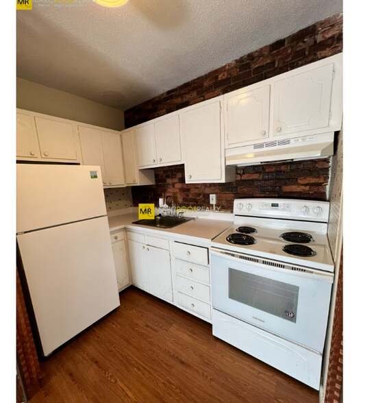 Building Photo - 74 S Huntington Ave