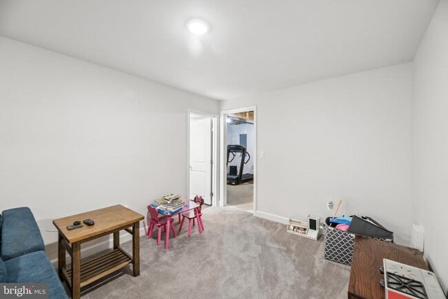 Building Photo - 10400 Del Ray Ct