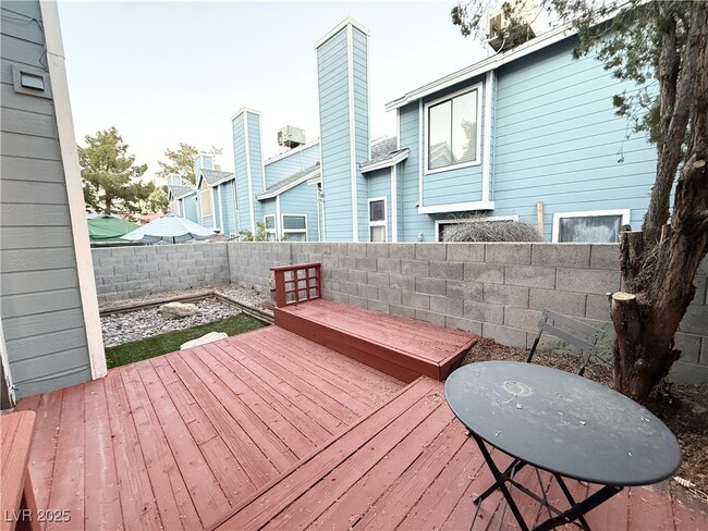 Building Photo - 3228 Tocata Dr