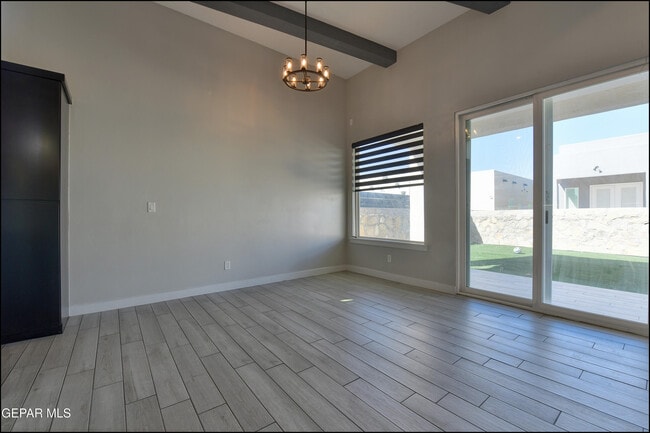 Building Photo - 12333 Desert Wolf Ave