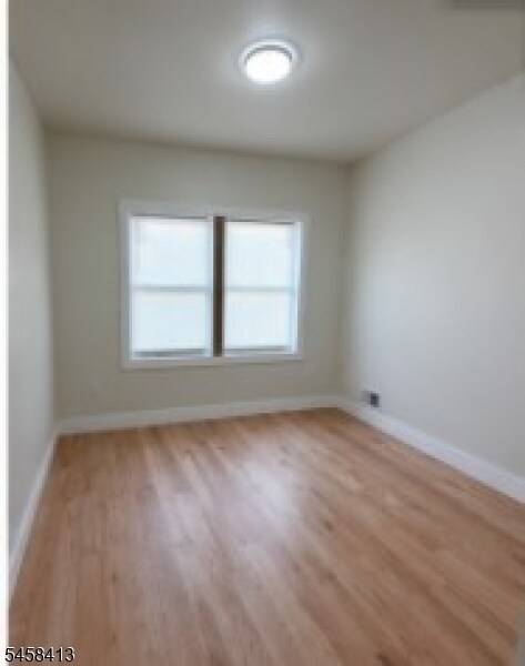 Building Photo - 10 Bruen Ave
