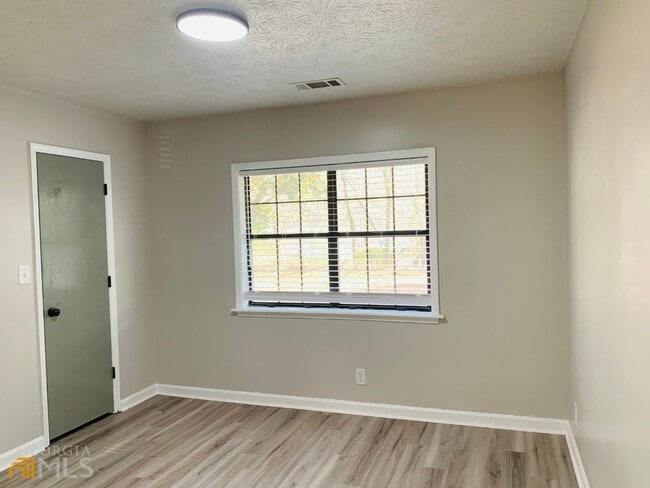 Building Photo - 802 Bedford Bay Trail