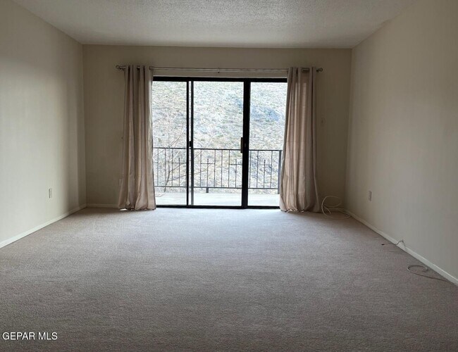 Building Photo - 4800 N Stanton St