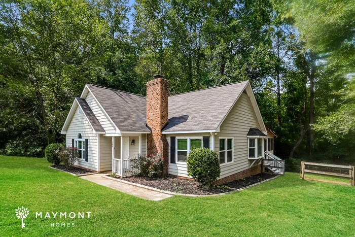 Building Photo - 300 Brookside Dr