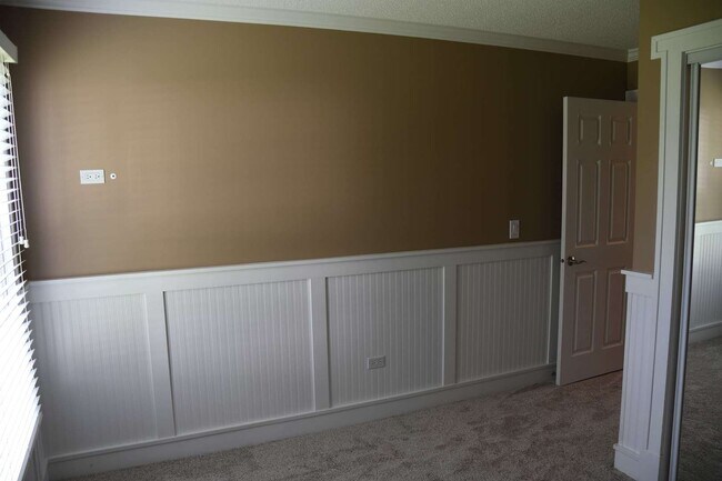 Building Photo - 2138 Stirrup Ln