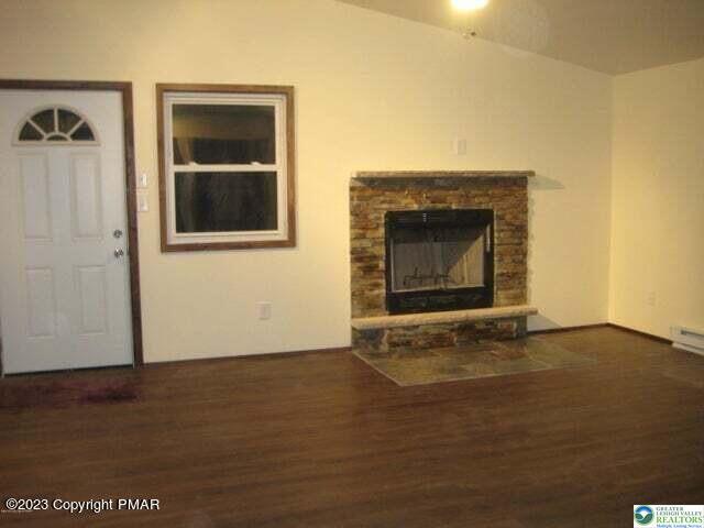 Building Photo - 85 Hunter Ln