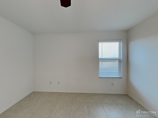 Building Photo - 6328 Bristolwood Dr