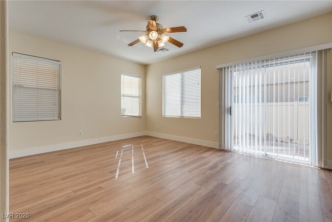 Building Photo - 8079 Duneville St