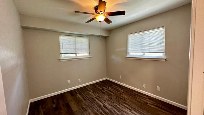 Building Photo - 4508 Nadine Dr