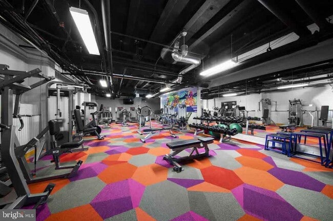 Building Photo - 230 N 21st St