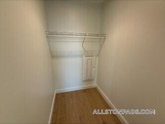 Building Photo - 55 Brighton Ave