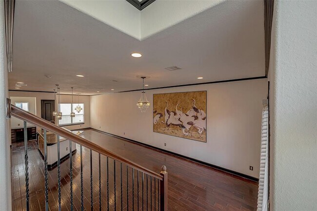 Building Photo - 1306 Paige St