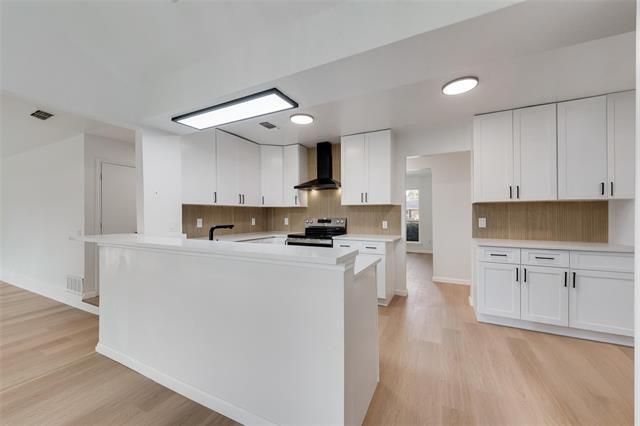 Building Photo - 2307 Glen Forest Ln