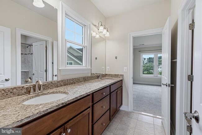 Building Photo - 1751 Tysons Crest Ln