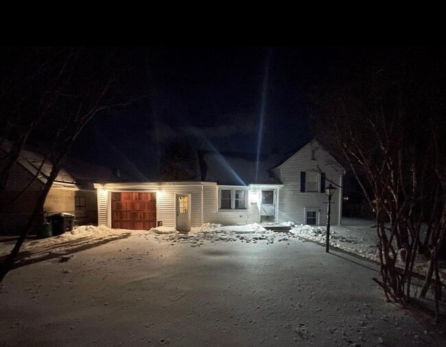 Building Photo - 100 Talisman Ct