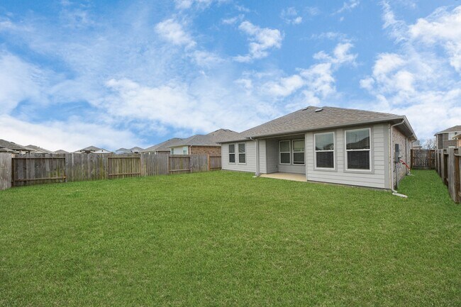 Building Photo - 10519 Moon Vly Ln