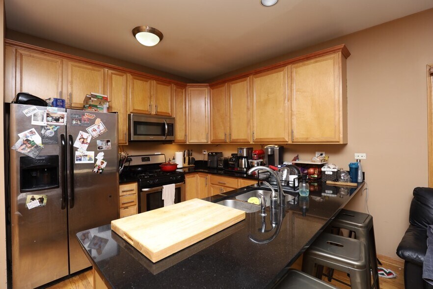 Building Photo - 724 N Willard Ct