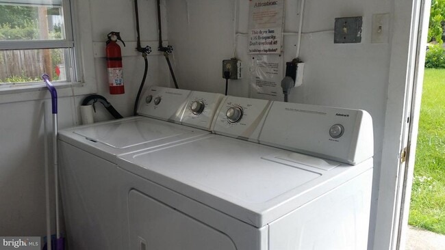 Building Photo - 809 Bay Ridge Ave