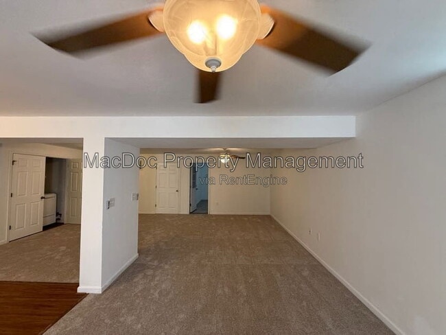 Building Photo - 1404 Graham Dr