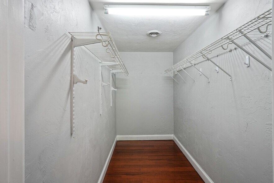 Master Bedroom Walk-In Closet - 1 Eddy St