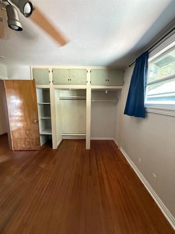 Building Photo - 909 S Brown Ave