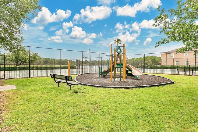 Building Photo - 10656 Savannah Plantation Ct