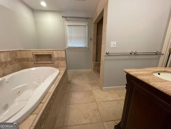 Building Photo - 6134 Millstone Run