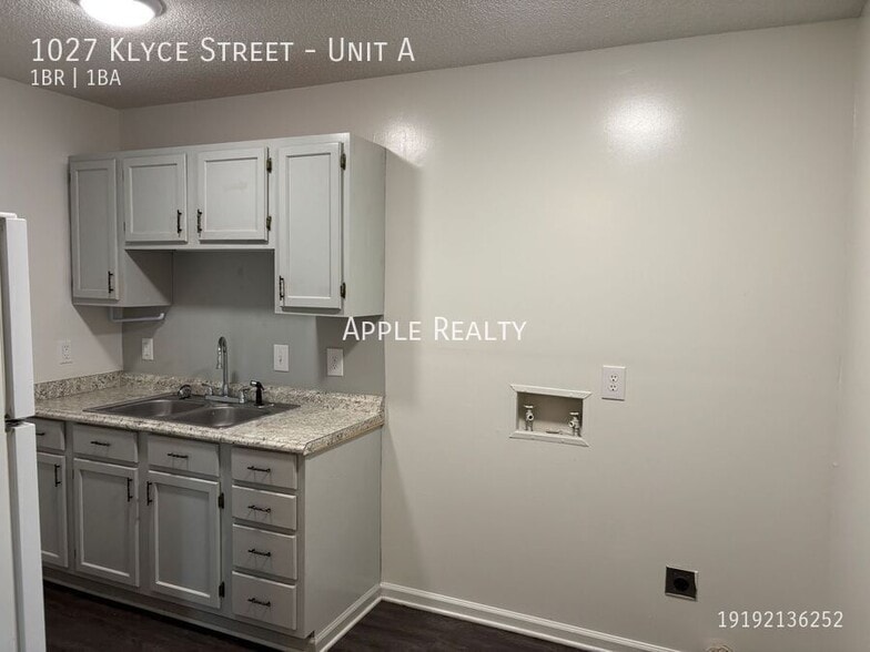 Building Photo - 1027 Klyce St