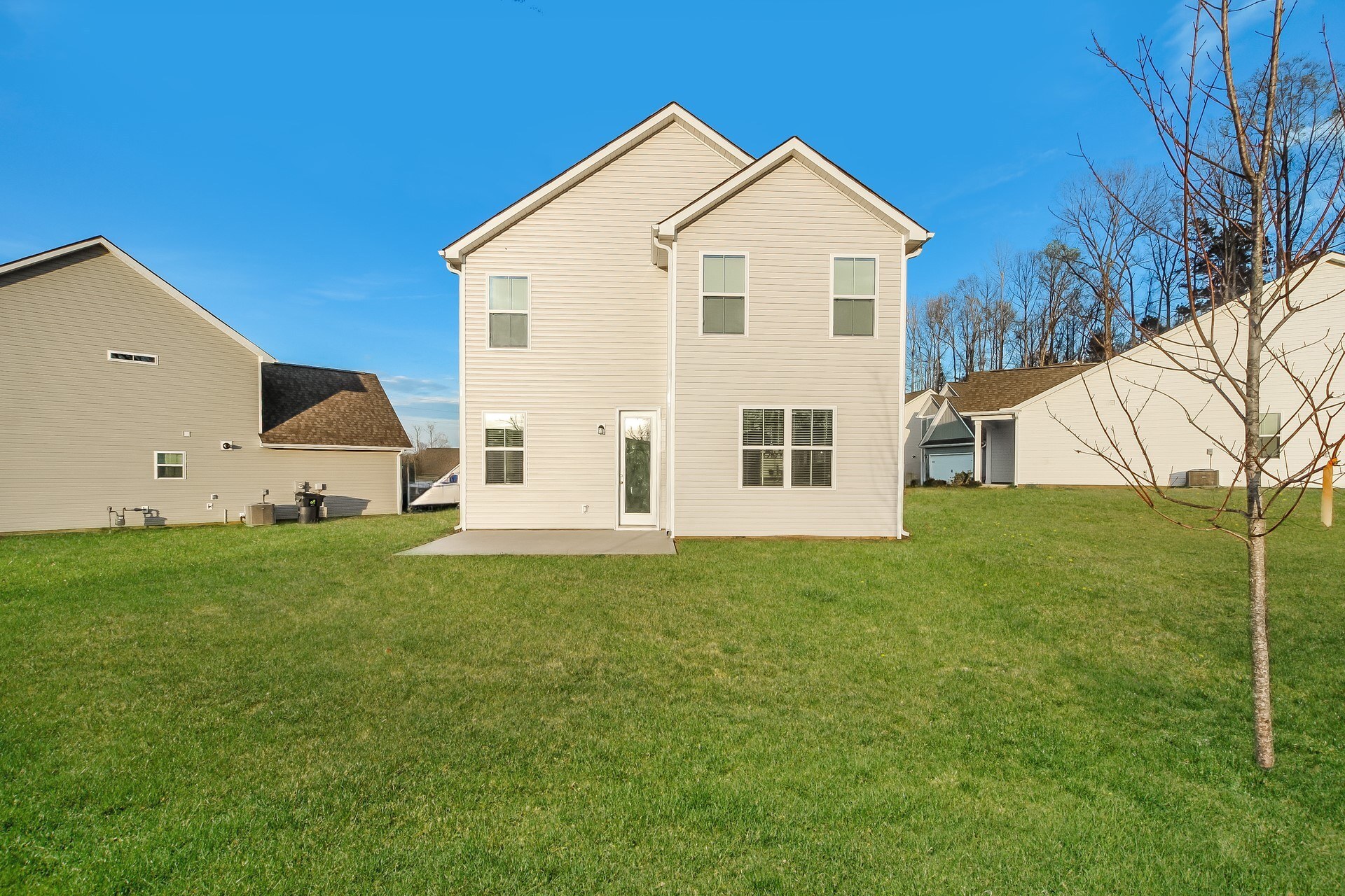 Building Photo - 201 Bosa Ln