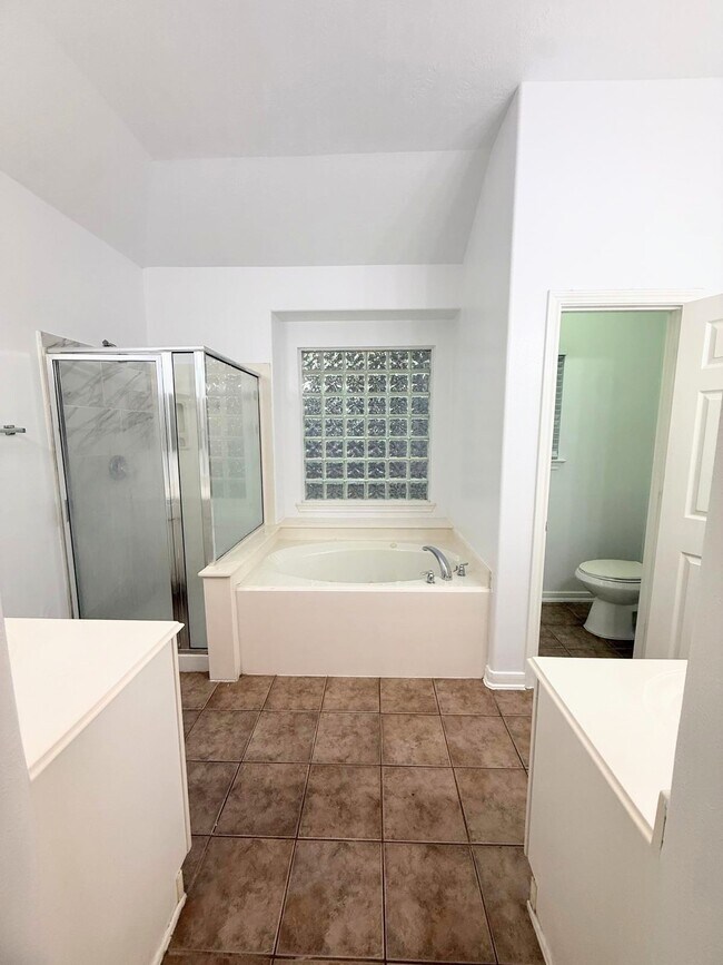 Building Photo - 21731 Hannover Ridge Dr