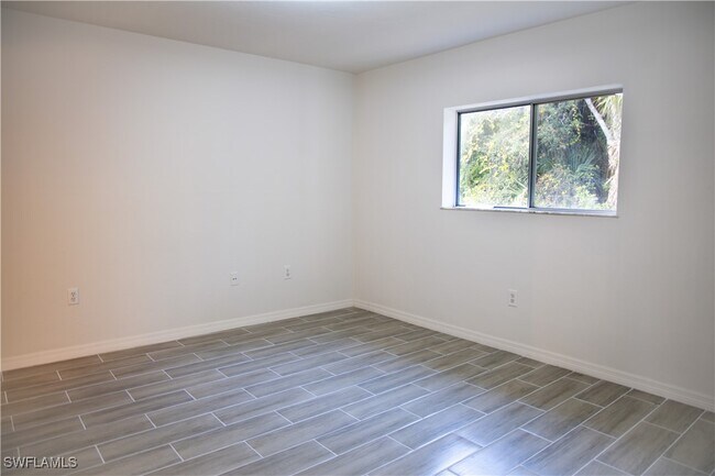 Building Photo - 2385 Naples Trace Cir