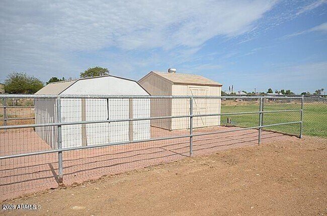 Building Photo - 18234 E County Down Dr